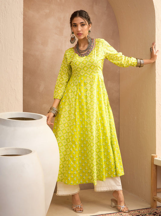 Women Lime Green Floral Sweetheart Neck Anarkali Kurta