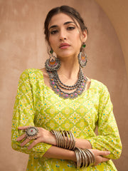 Women Lime Green Floral Sweetheart Neck Anarkali Kurta