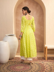 Women Lime Green Floral Sweetheart Neck Anarkali Kurta