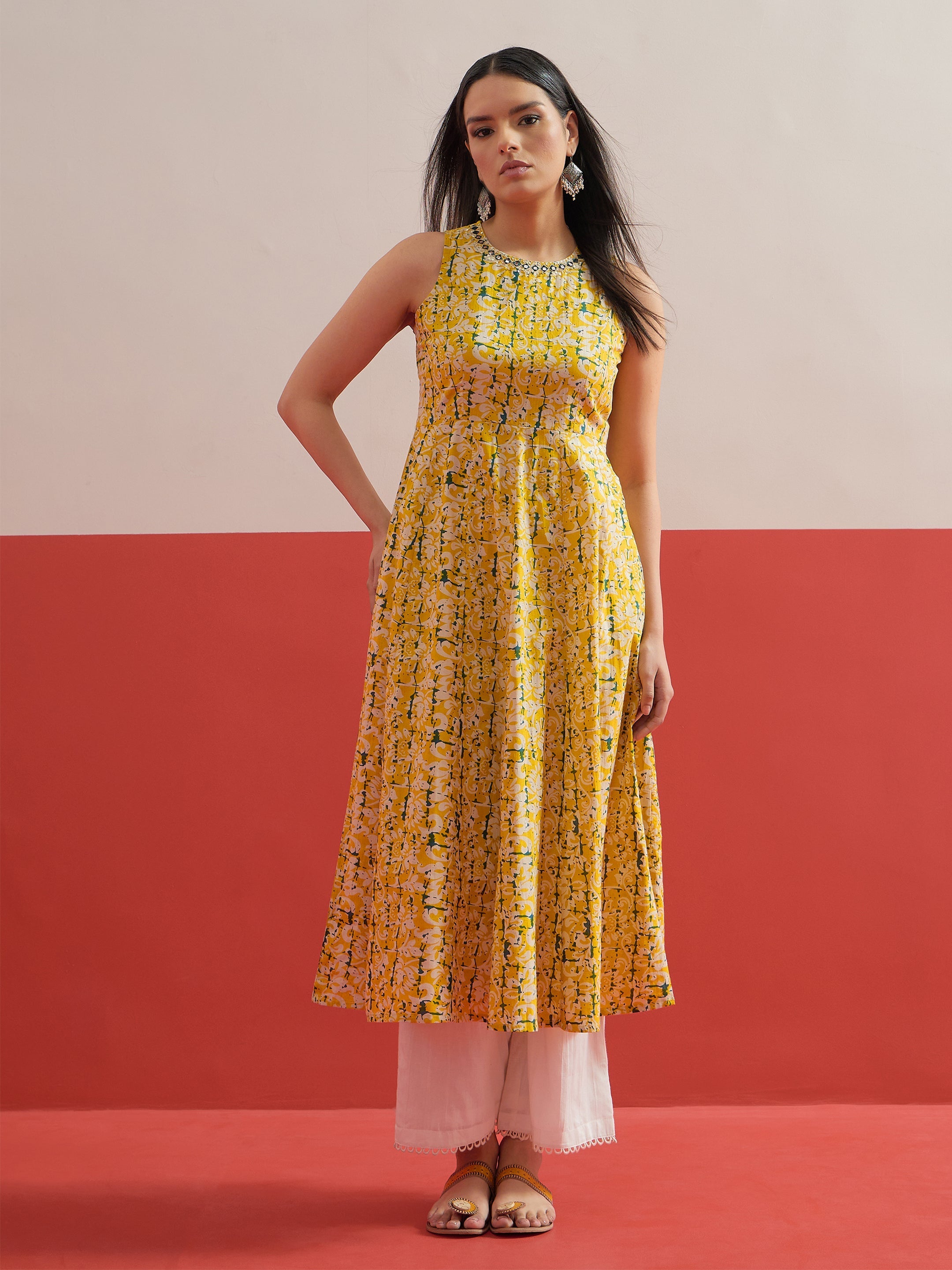 Yellow Floral Embroidered Sleeveless Kurta Shae by SASSAFRAS