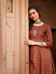 Shae by SASSAFRAS - Women Rust Chevron Foil Anarkali Kurta With Pants