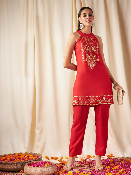 Sassafras- Women Red Foil Print Halter Neck Kurta With Pants