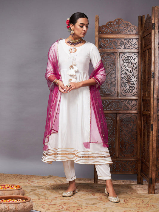 Shae by SASSAFRAS - Women Off White Kurta Set With Burgundy Net Sequins Dupatta