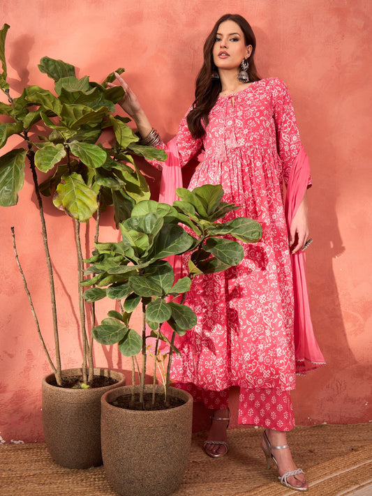 Women Pink Floral Round Neck Gathered Kurta With Pencil Pants & Dupatta