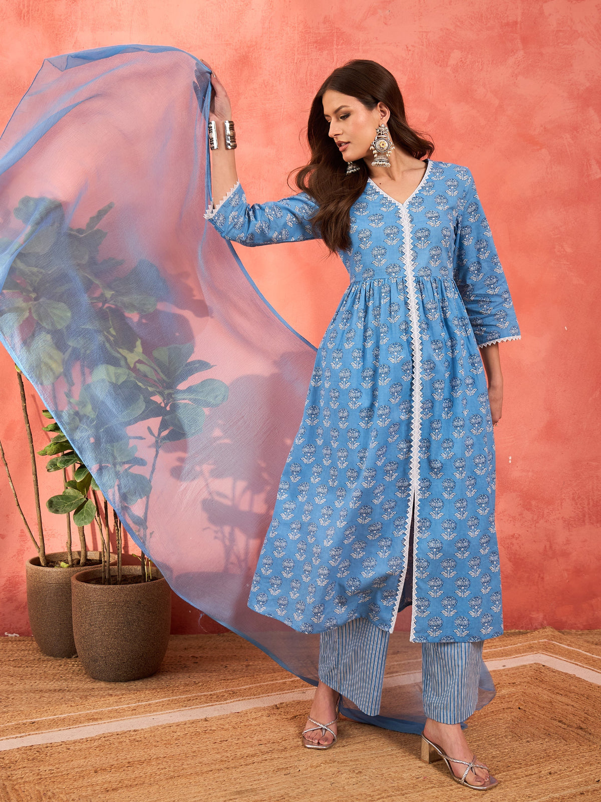 Women Blue Floral Front Slit Kurta With Pencil Pants & Dupatta