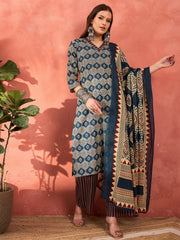 Women Navy Geometric Print V Neck Kurta With Pencil Pants & Dupatta