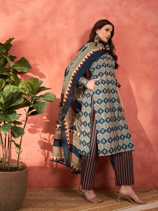 Women Navy Geometric Print V Neck Kurta With Pencil Pants & Dupatta