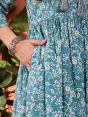 Women Blue Floral Front Dori Gathered Kurta With Pencil Pants & Dupatta