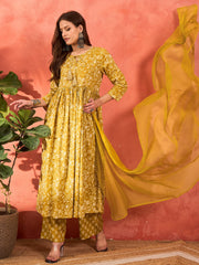 Women Yellow Floral Front Dori Gathered Kurta With Pencil Pants & Dupatta