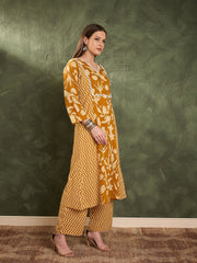 Women Mustard Floral Front Yoke Kurta With Pants
