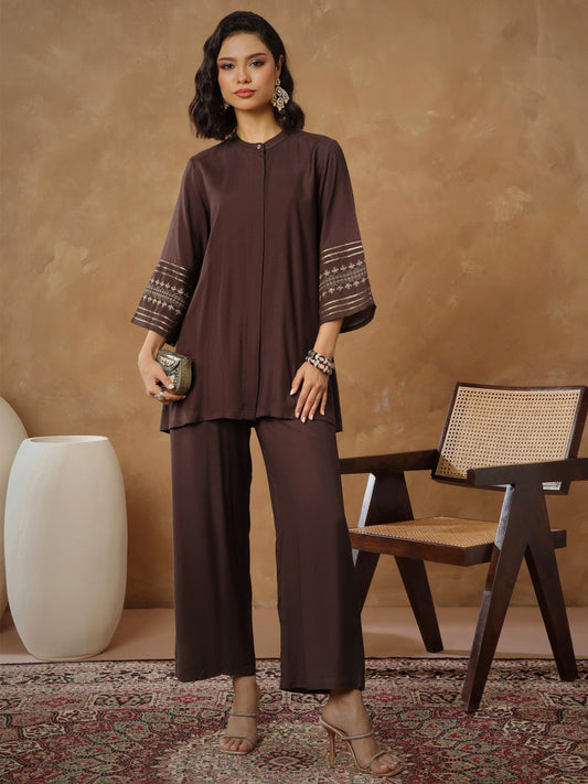 Women Brown Zari Embroidered Sleeve Top With Pants