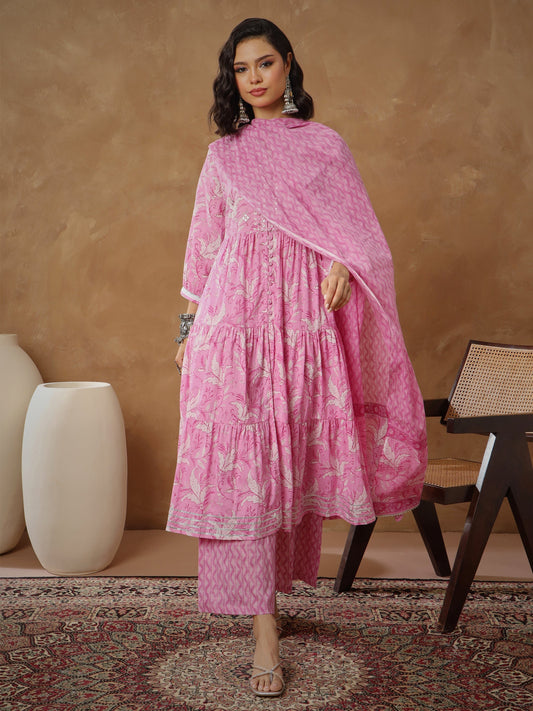 Women Pink Floral Tiered Anarkali Kurta With Pants & Dupatta