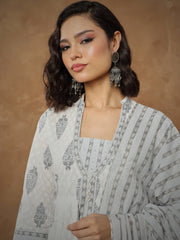 Women White Ethnic Motif Anarkali Kurta With Pants & Dupatta
