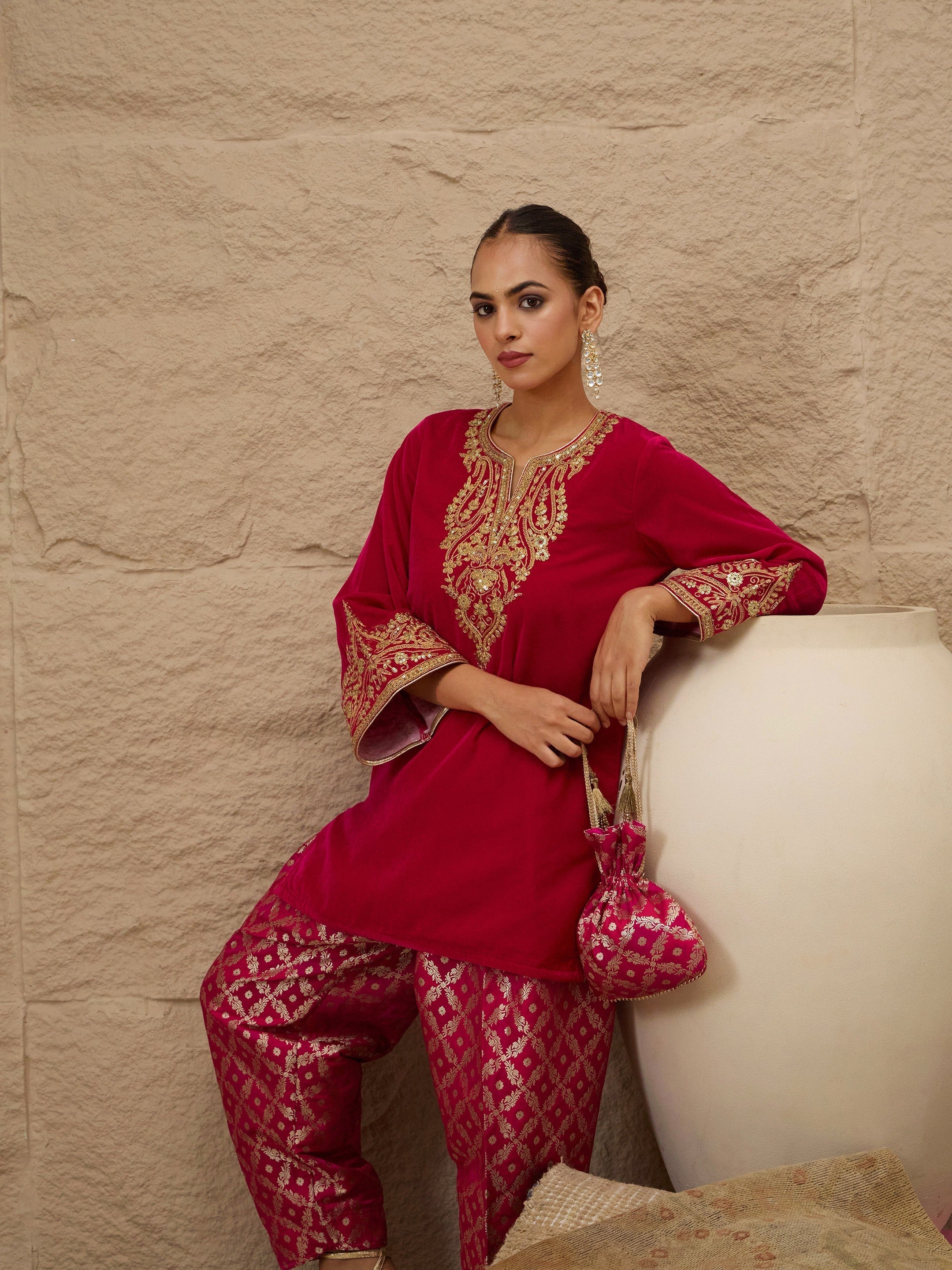 Fuchsia Velvet Embroidered Short Kurta With Farshi Salwar Shae by SASSAFRAS