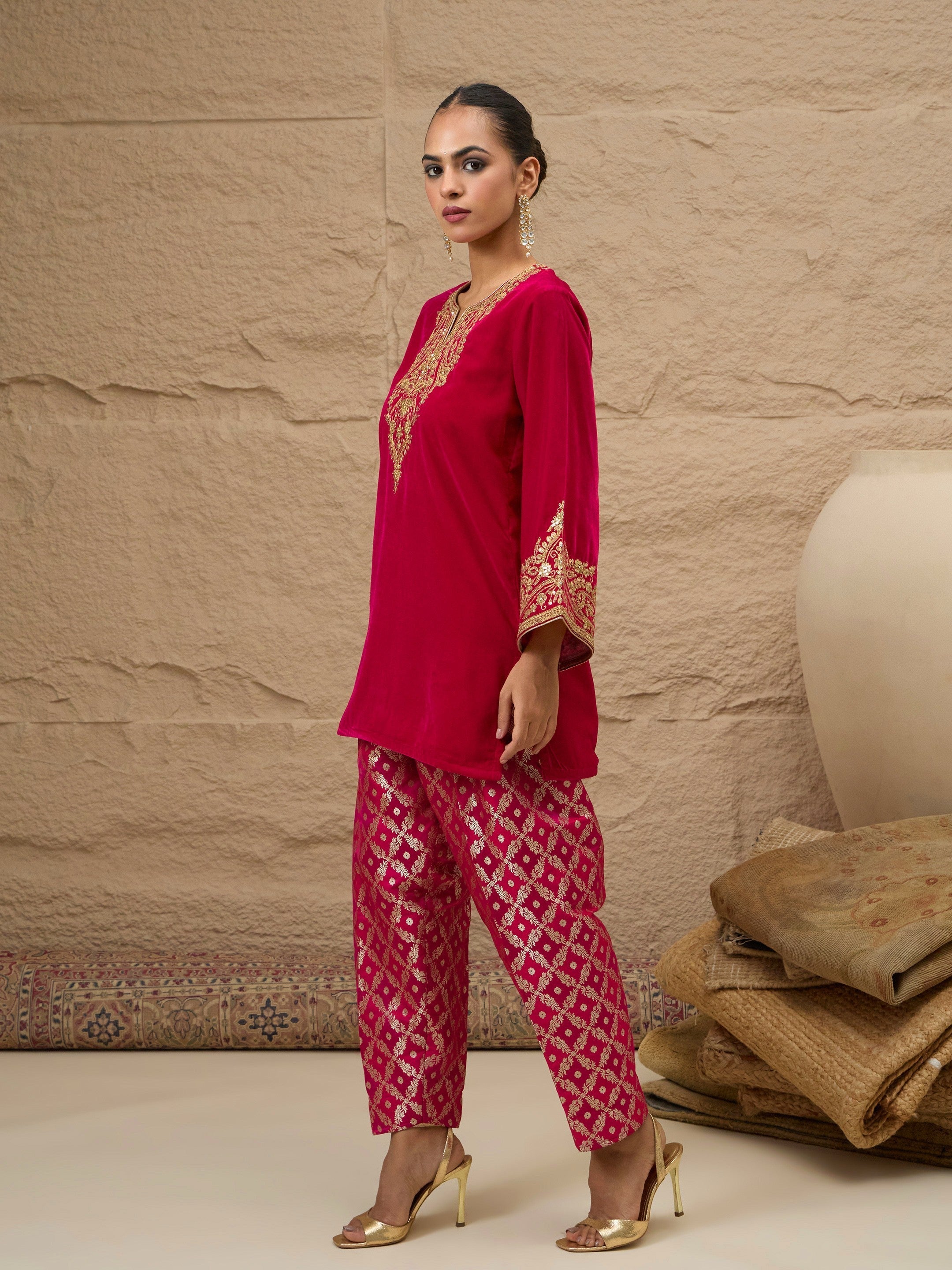 Fuchsia Velvet Embroidered Short Kurta With Farshi Salwar Shae by SASSAFRAS