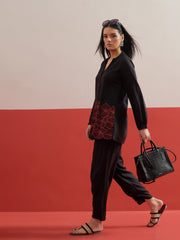 Black Hem Embroidered Shirt With Pleated Pants Shae by SASSAFRAS