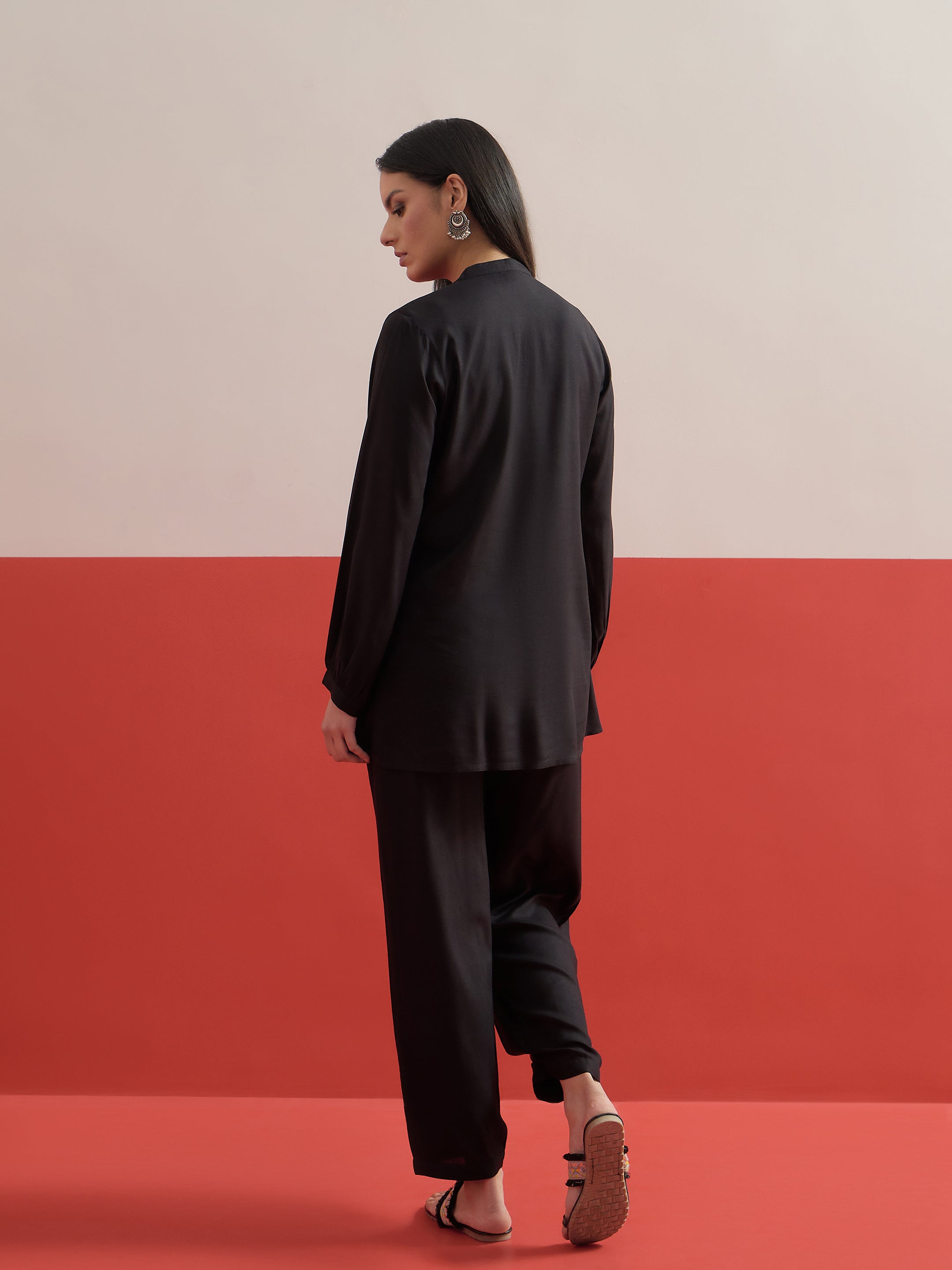 Black Hem Embroidered Shirt With Pleated Pants Shae by SASSAFRAS