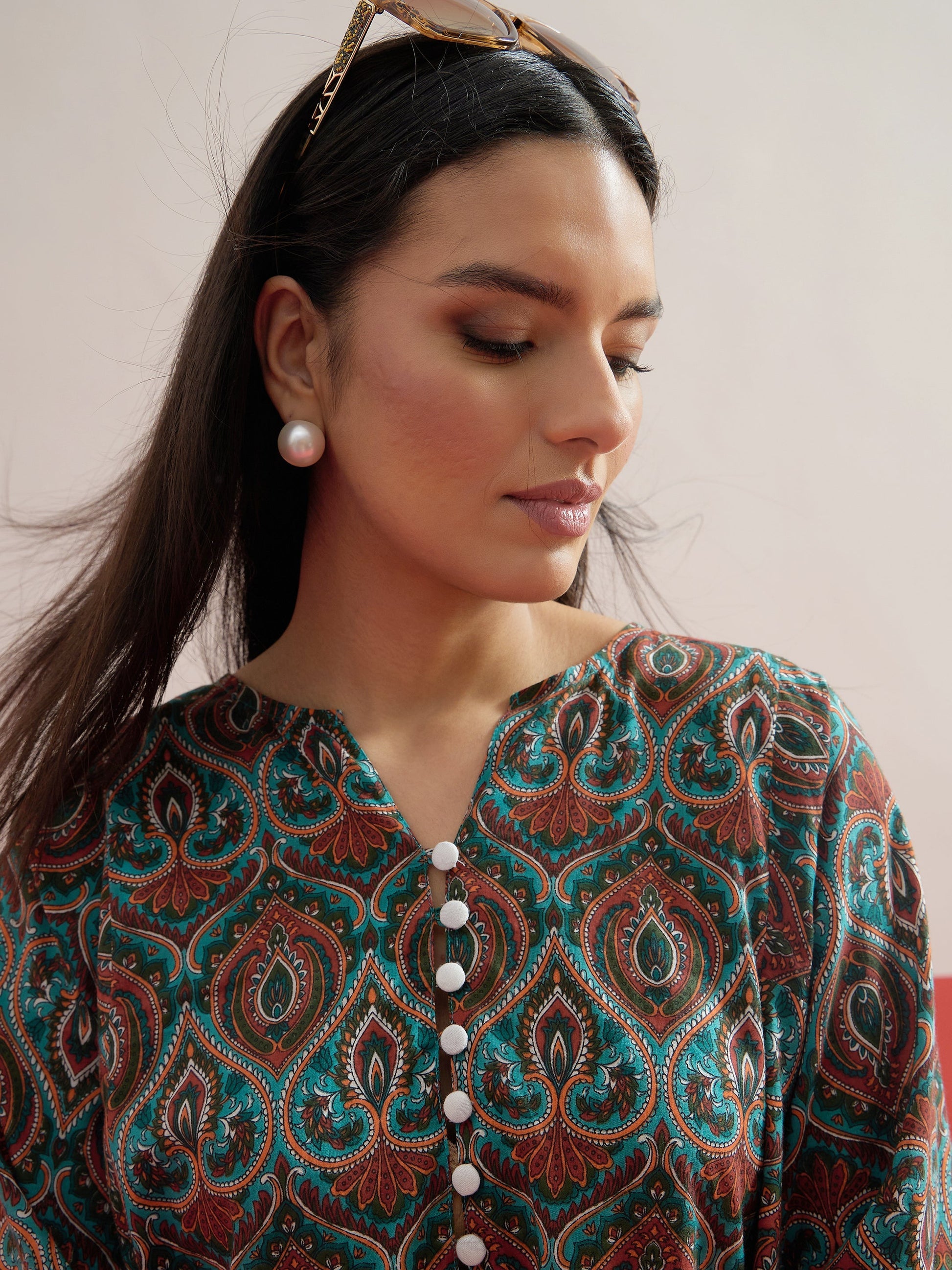 Green Floral Choga Kurta With Pharsi Salwar Shae by SASSAFRAS