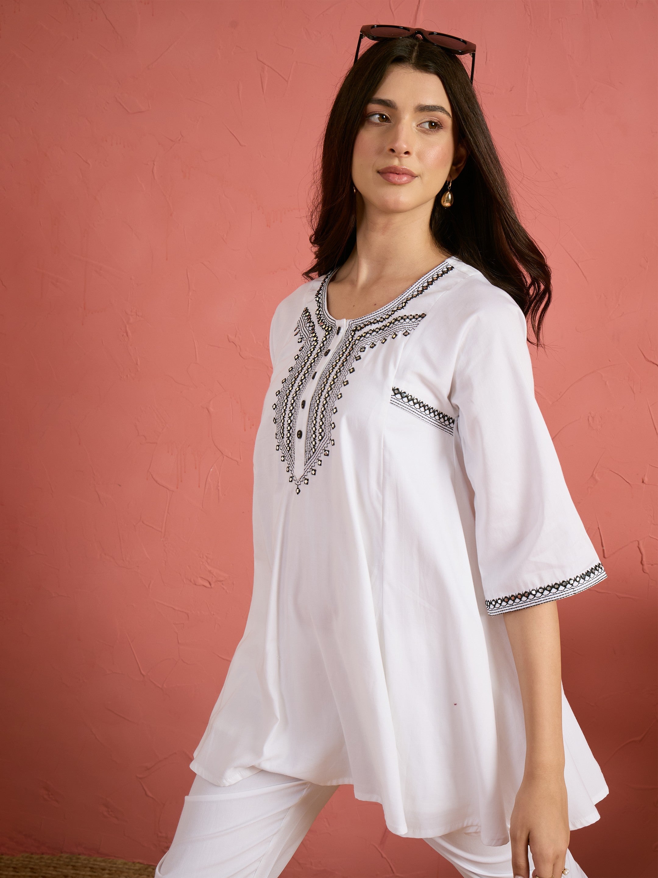Women White Embroidered Choga Kurta With Pencil Pants
