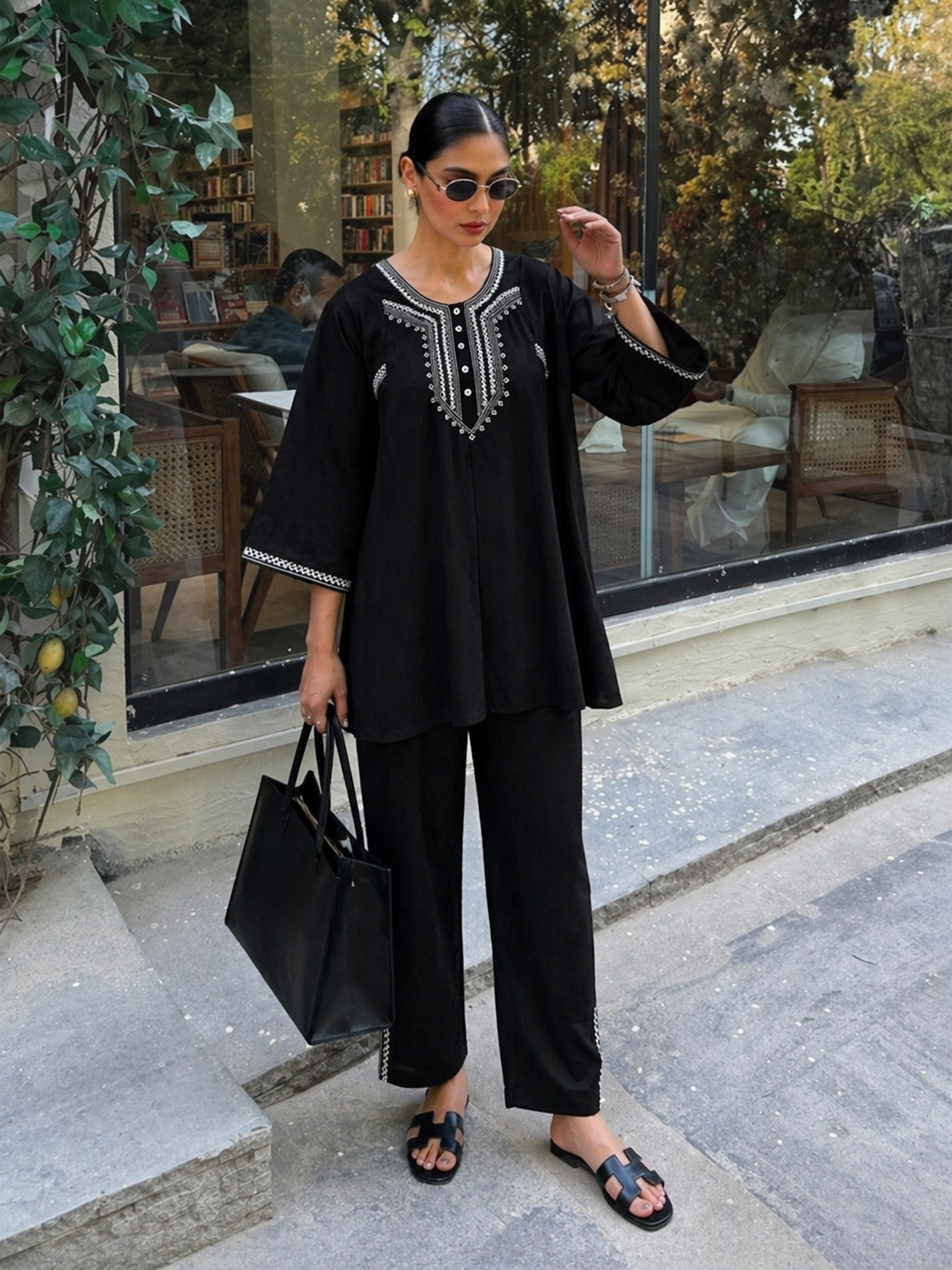 Women Black Embroidered Choga Kurta With Pencil Pants