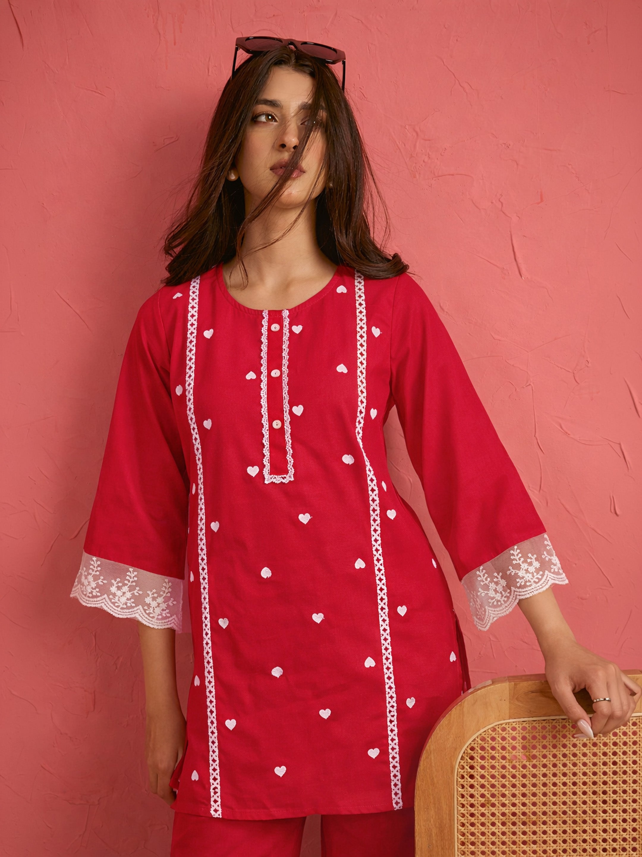 Women Red Heart Embroidery Short Kurta With Straight Pants