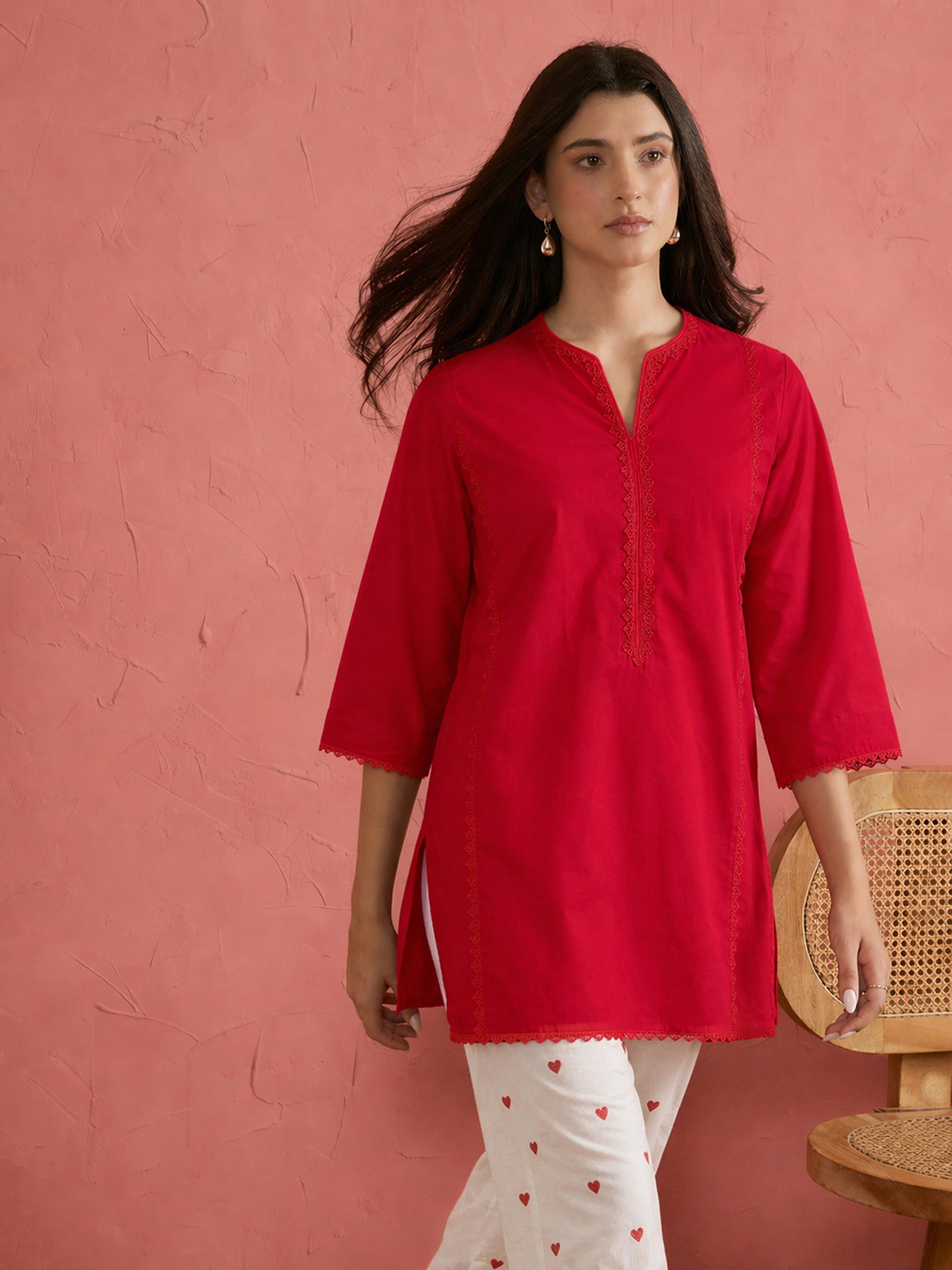 Women Red Solid Short Kurta With Heart Print Farshi Salwar