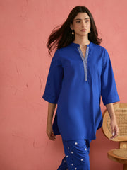 Women Royal Blue Embroidered Short Kurta With Straight Pants