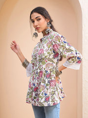 Women White Floral Buttonned Gathered Kurti