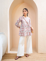 Women White Floral Buttonned Lace Neck Gathered Kurti