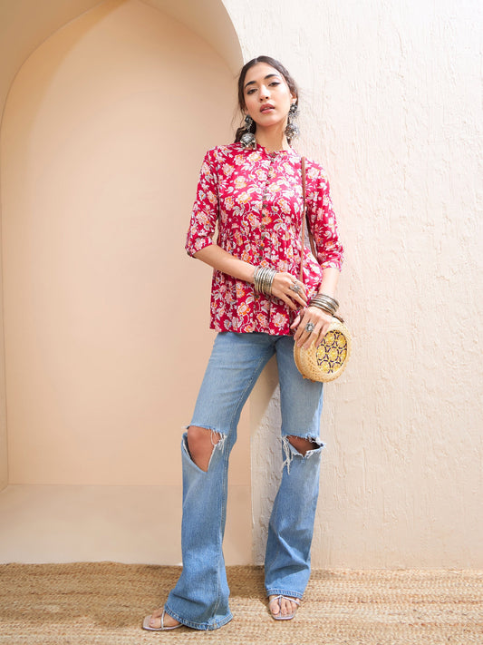 Women Red Floral Buttonned Gathered Kurti