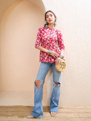 Women Red Floral Buttonned Gathered Kurti