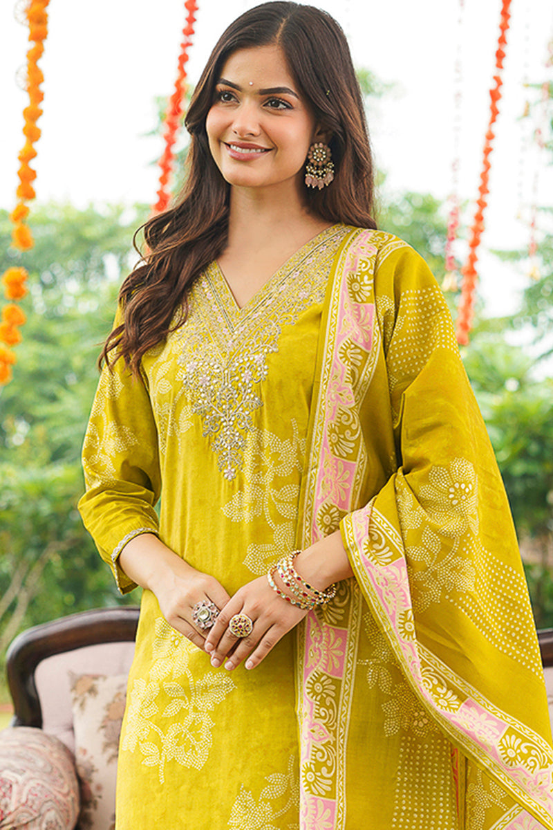 yellow poly chanderi floral embroidered straight kurta trousers with dupatta skskd3131
