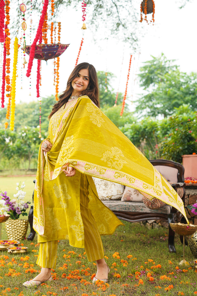 yellow poly chanderi floral embroidered straight kurta trousers with dupatta skskd3131