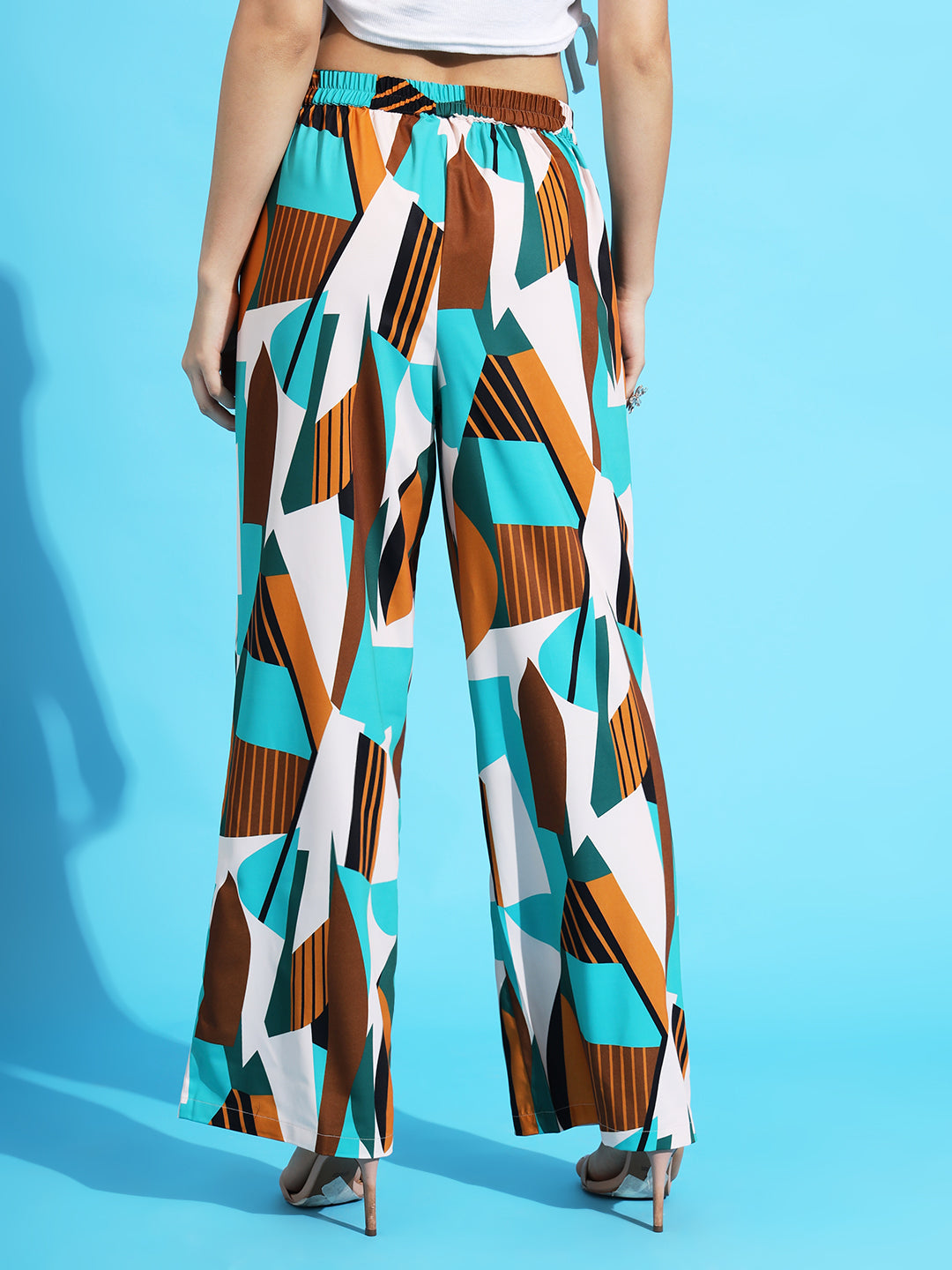 solid high rise geometric printed trousers