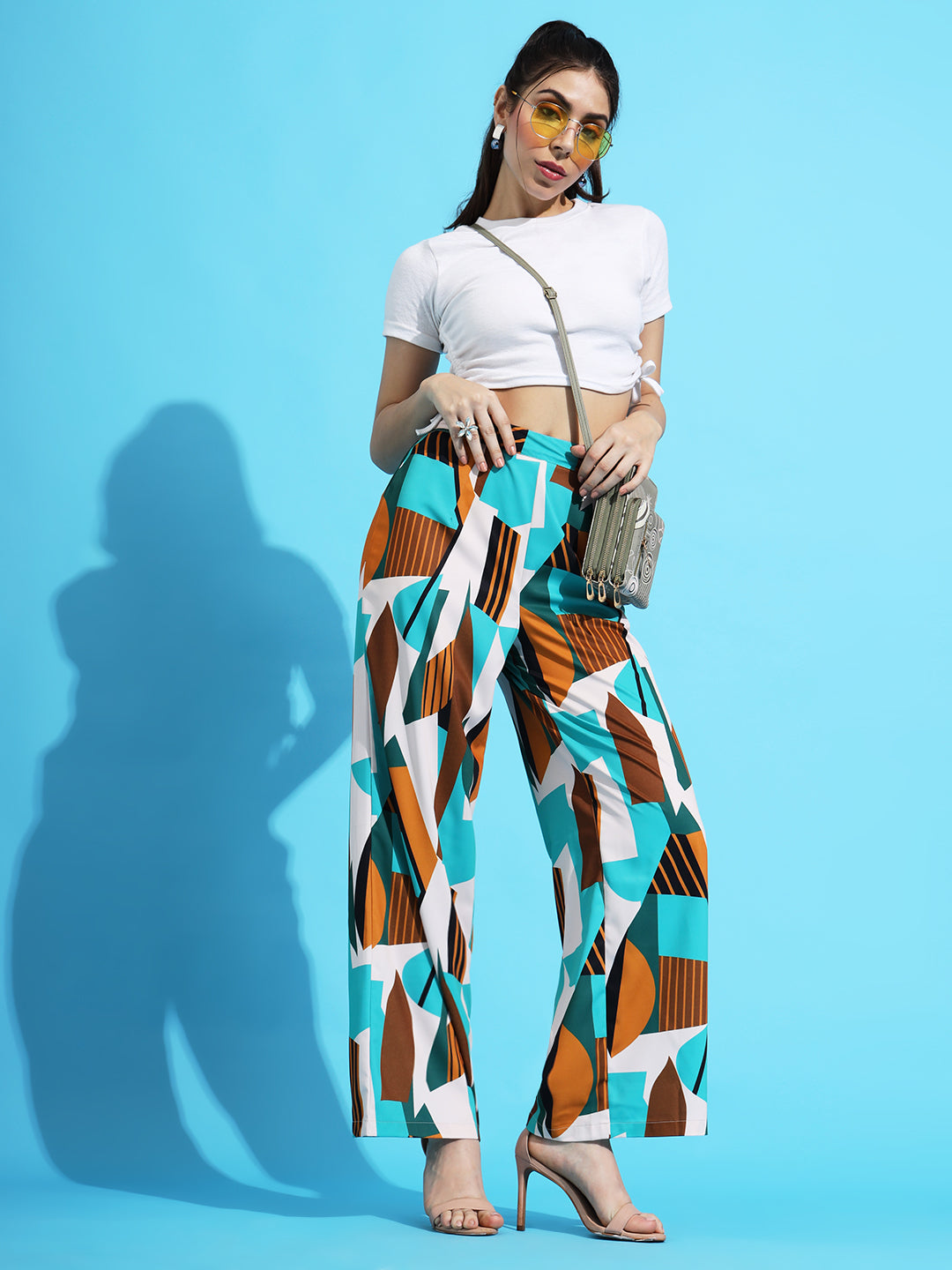 solid high rise geometric printed trousers