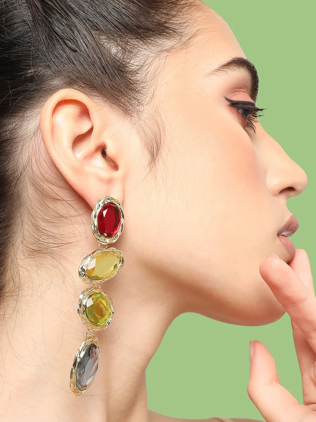 أقراط متدلية من الذهب مطلية بالذهب بتصميم حجر للحفلات