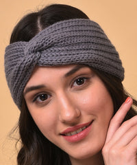 ربطة شعر على شكل عقدة
