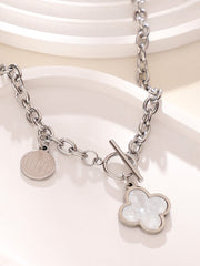 The Clover Chain Necklace - Metallic Silver
