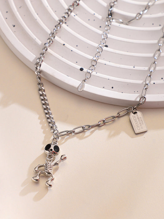 The Skelley Pendant Necklace Metallic Silver
