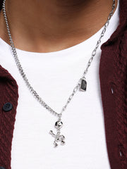 The Skelley Pendant Necklace Metallic Silver