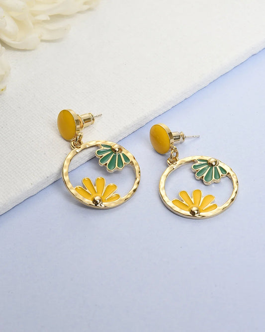 SOHI - Gold Plated Designer Drop Earring