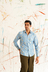 قميص قطني مطبوع بياقة عريضة وقصة كاجوال منحنية