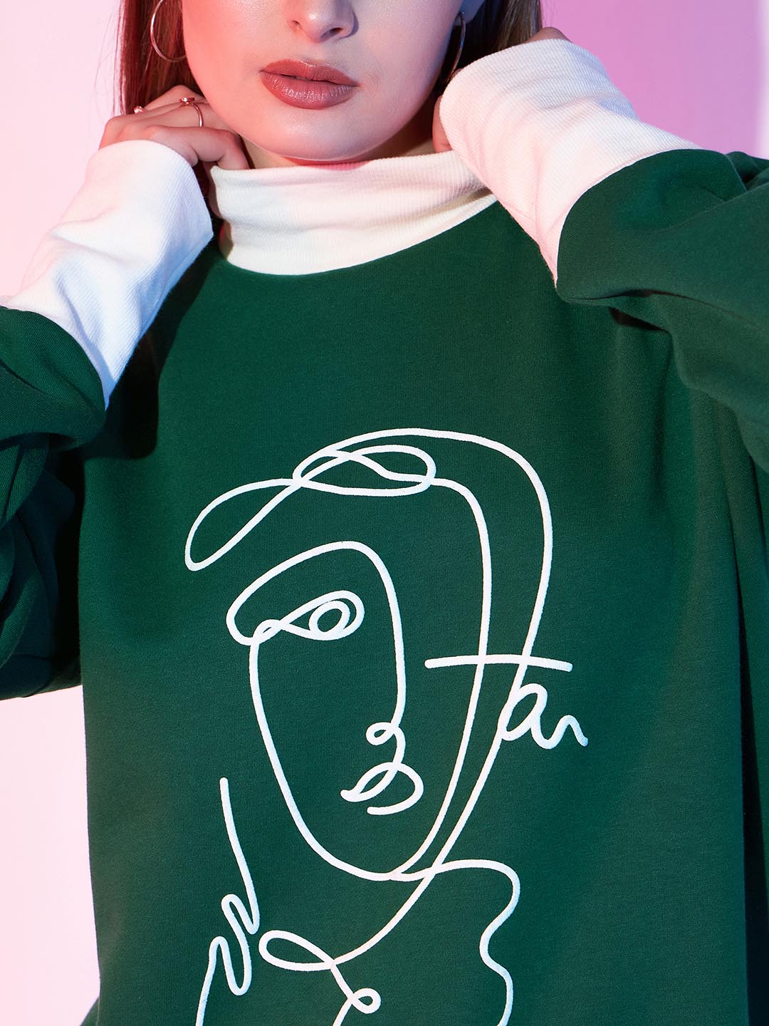 High neck sweatshirt