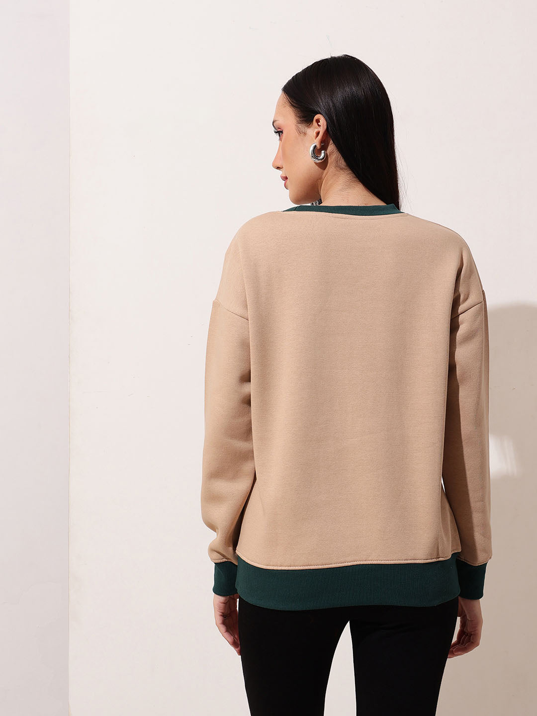 Round Neck Sweatshirt