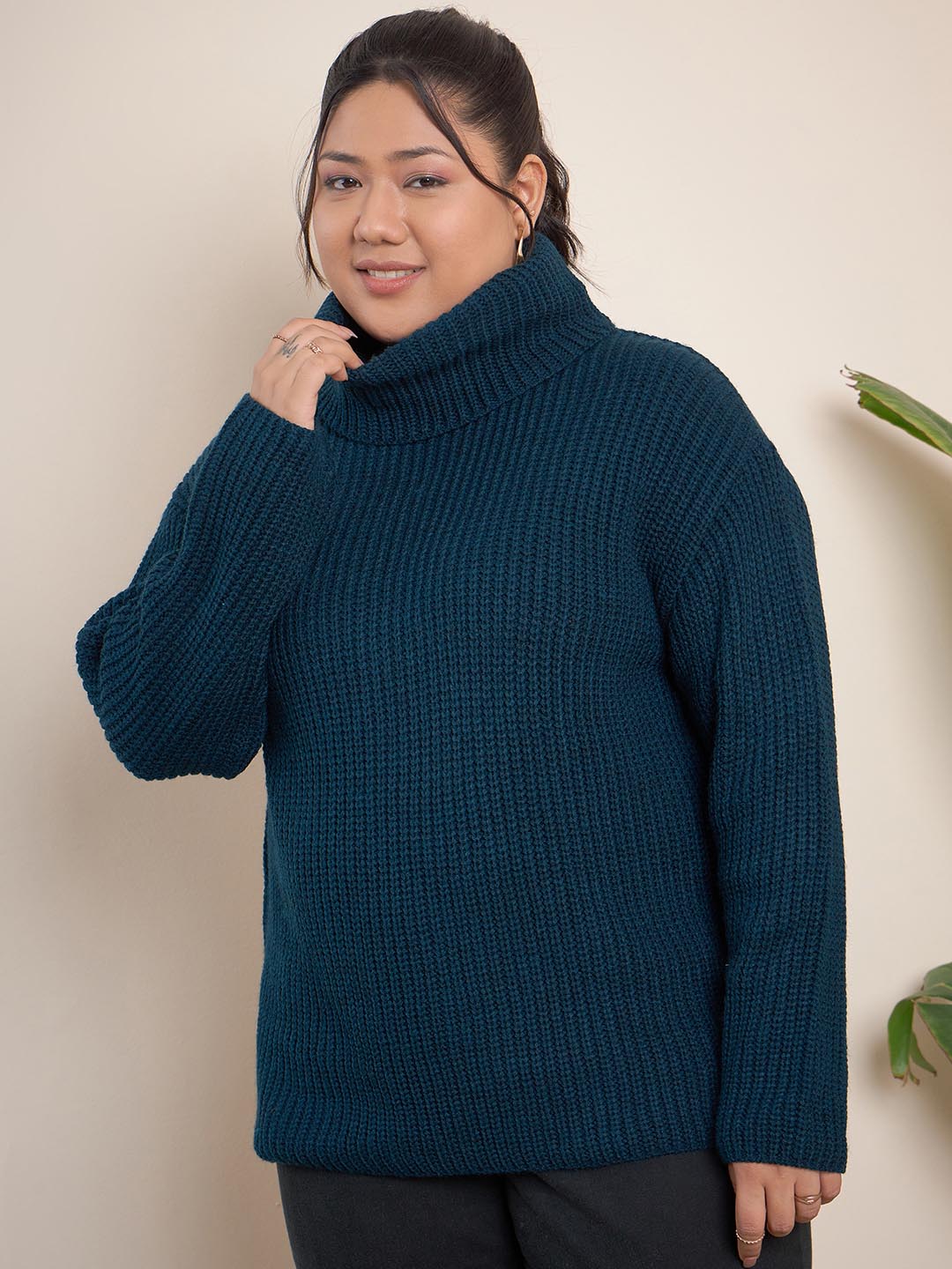 Ribbed Turtle Neck Pullover