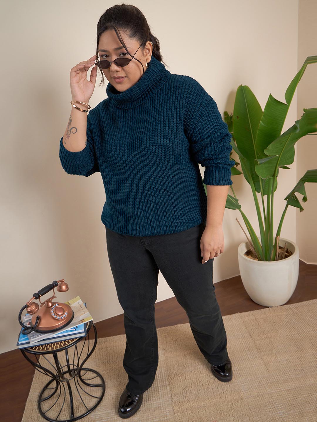 Ribbed Turtle Neck Pullover