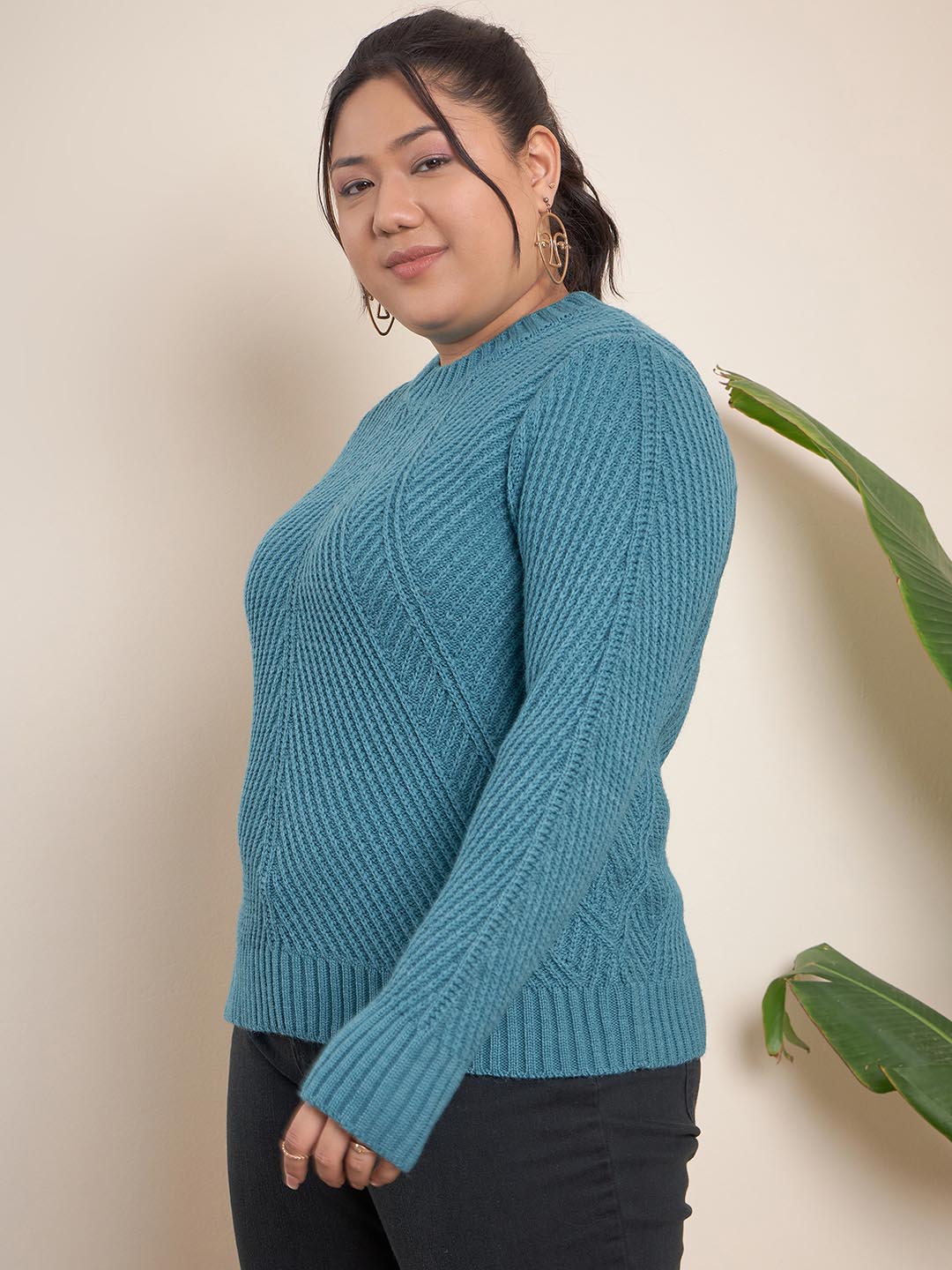 Cable knitted sweater