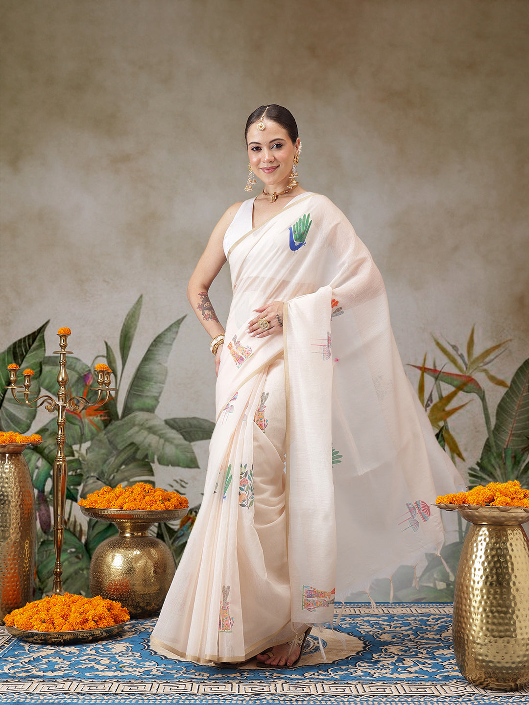 Chanderi Cotton Abstract Printed Unique Saree With Animal Printed Blouse