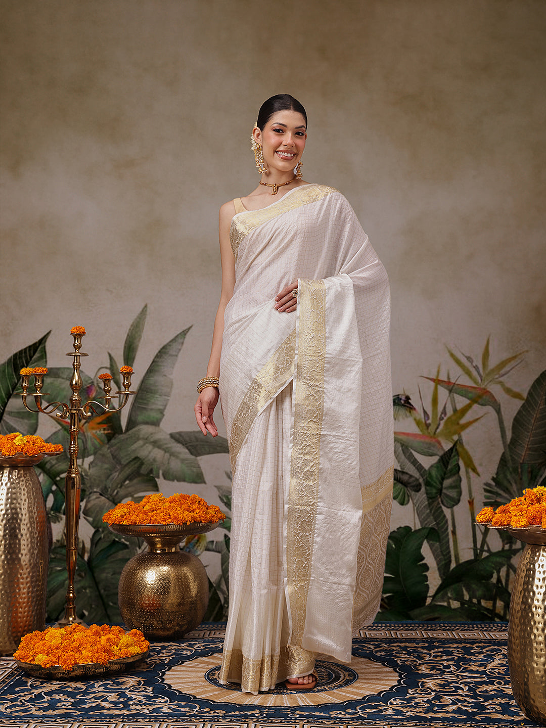 Traditional Ethnic Woven Saree for Onam & Special Occasions with Running Blouse