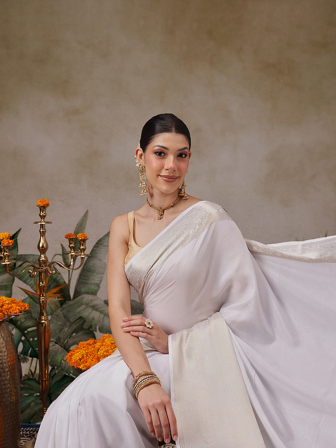 Traditional Ethnic Woven Saree for Onam & Special Occasions with Running Blouse